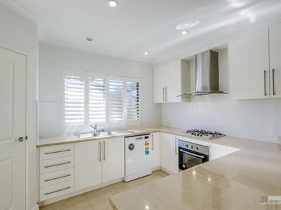 38 Latrobe St, Yokine WA 6060
