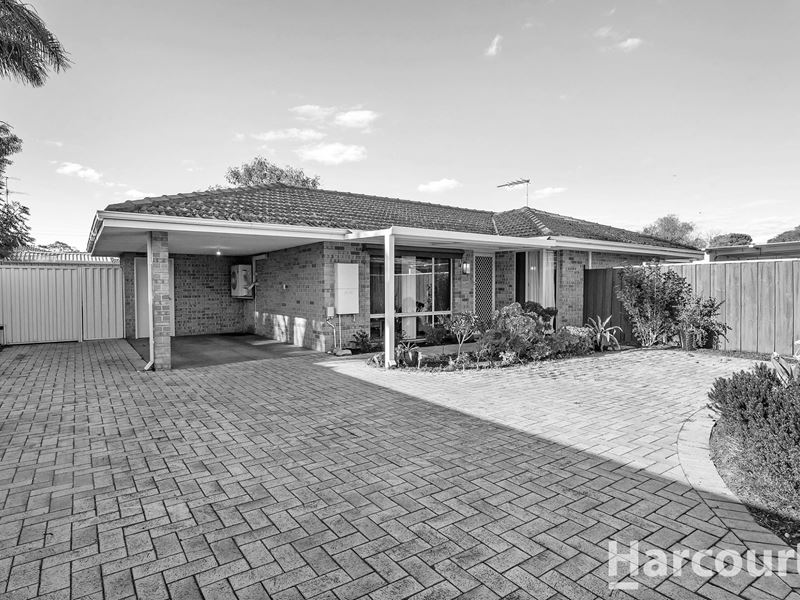 2/17 Nightingale Place, Greenfields