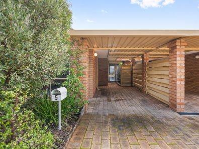 5/18 Hefron Street, Rockingham WA 6168