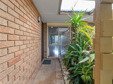 5/18 Hefron Street, Rockingham WA 6168