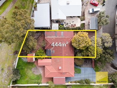 27B Bunderra Close, Karawara WA 6152