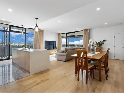 604/22 Kearns Crescent, Ardross WA 6153