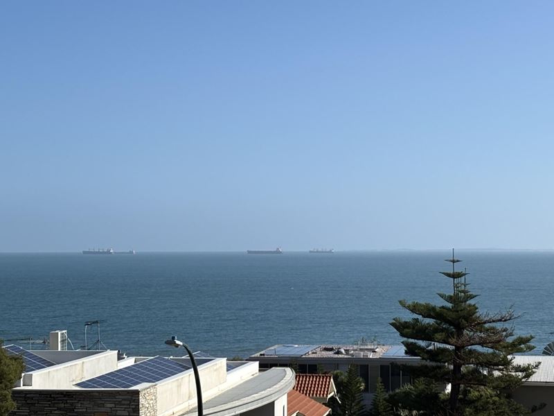 2/16 Avonmore Terrace, Cottesloe WA 6011