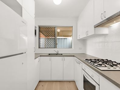 2/201 Royal Street, Yokine WA 6060