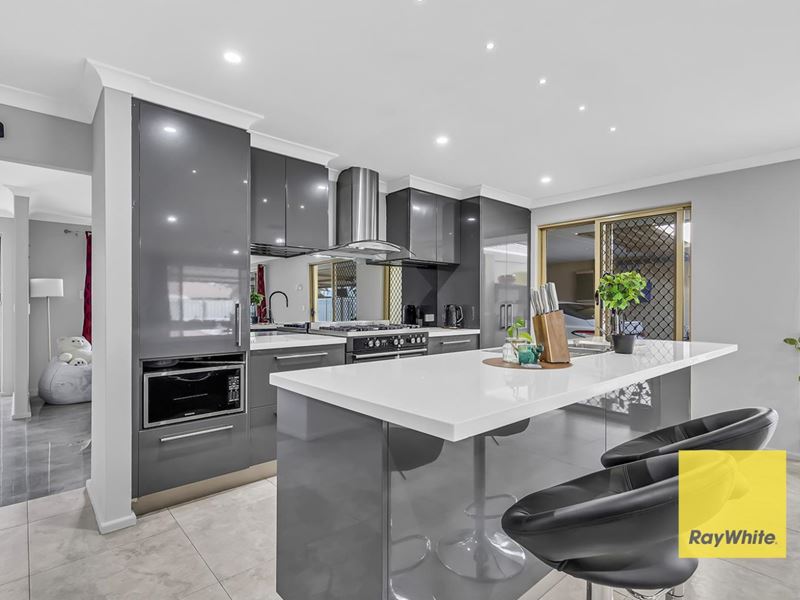 16 Murdoch Road, Thornlie