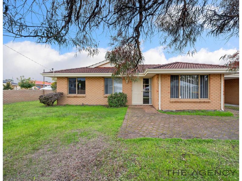 2/105 Arlunya Avenue, Cloverdale