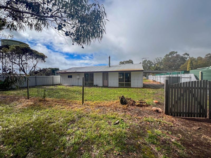 Lot 203 Coolgardie-Esperance Highway, Gibson WA 6448