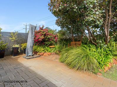 5 Field Street, Morley WA 6062