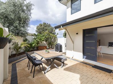 39 Purslowe Street, Mount Hawthorn WA 6016