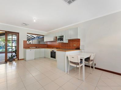 8B Kestal Place, Kewdale WA 6105
