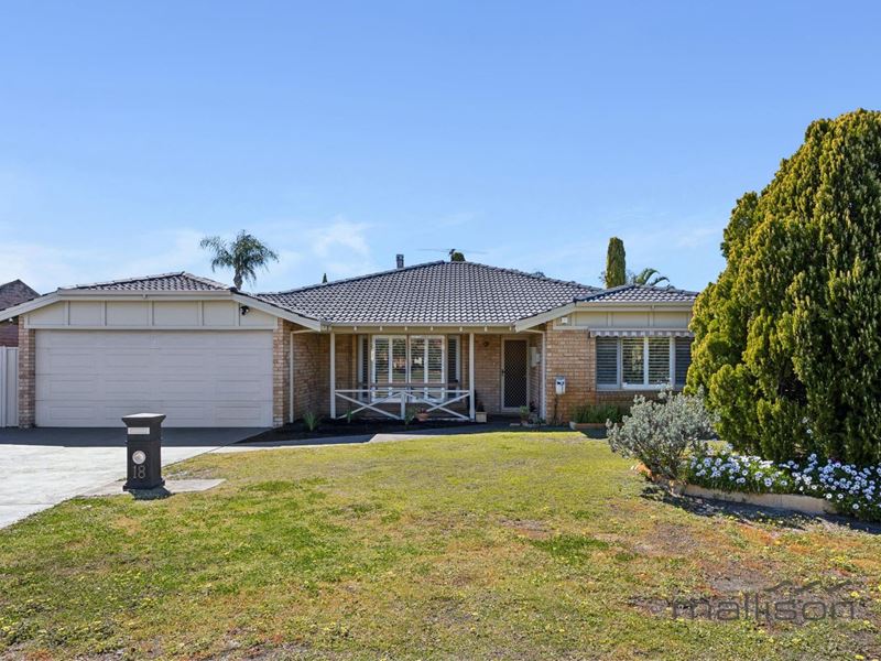 18 Calley Drive, Leeming WA 6149