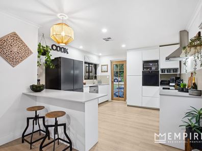 19 Passey Place, Kardinya WA 6163