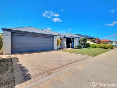 136 Holmes Street, Southern River WA 6110