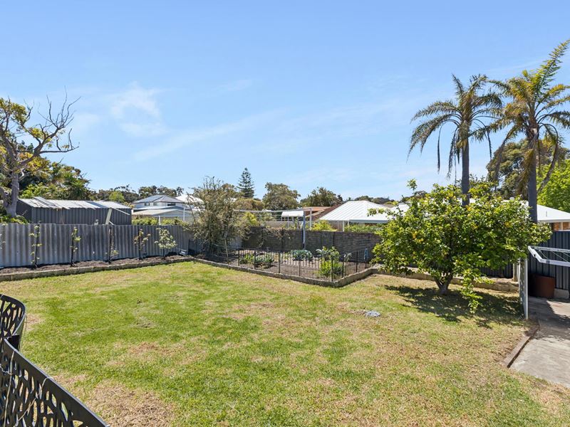 26 Freeman Way, Marmion WA 6020