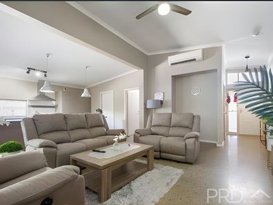 22 Rothschild Loop, Baynton WA 6714