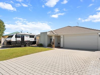 22 Properjohn Drive, Rockingham WA 6168