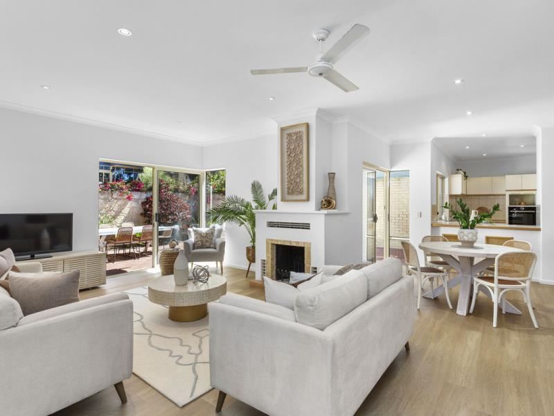 2/2 Airlie Street, Claremont
