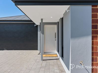 26B Winterton Way, Girrawheen WA 6064