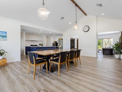 99 Tuart Road, Oakford WA 6121