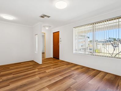 12 Romani Court, Lockridge WA 6054