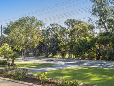123 Milverton Avenue, Karrinyup WA 6018