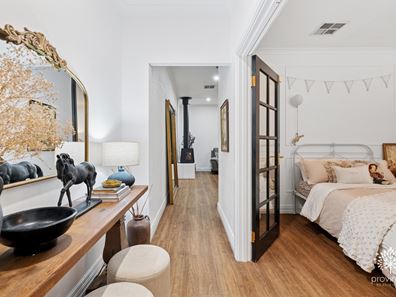 27 Darlington Road, Darlington WA 6070