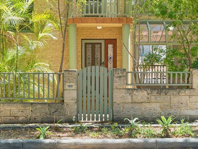 12 Macey Street, East Perth WA 6004