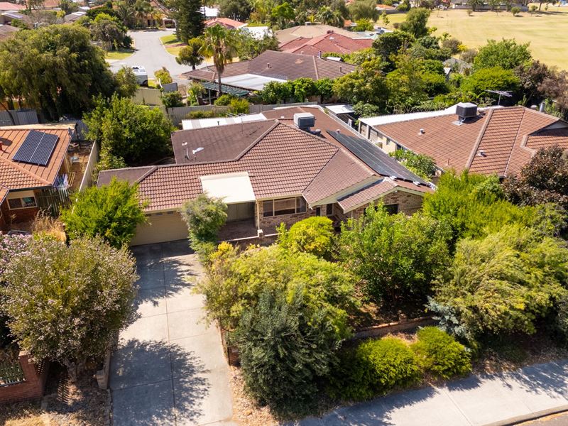 19 Elanora Drive, Cooloongup WA 6168