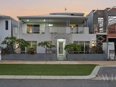 31 Wanstead Street, North Coogee WA 6163