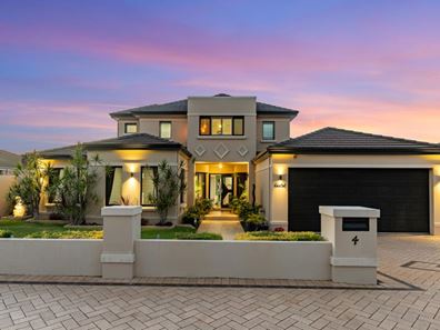 4 Jeddah Court, Mindarie WA 6030