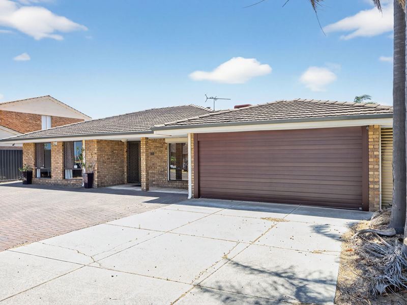 90 Barrington Street, Spearwood