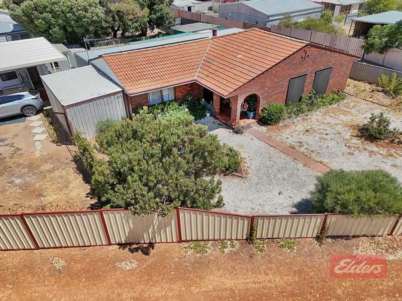 16 Garfield Street, Narrogin WA 6312