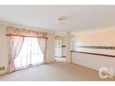 8 Anjou Green, Port Kennedy WA 6172