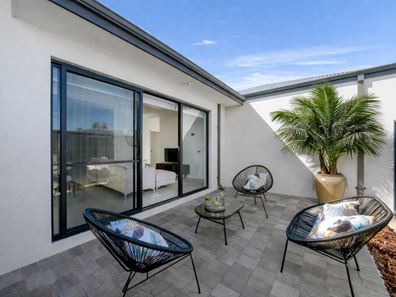 20A Mandalay Place, Craigie WA 6025