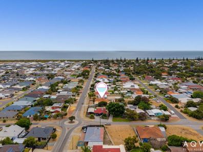 63 Crystaluna Drive, Golden Bay WA 6174