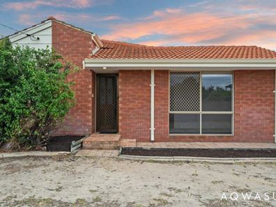 63 Crystaluna Drive, Golden Bay WA 6174