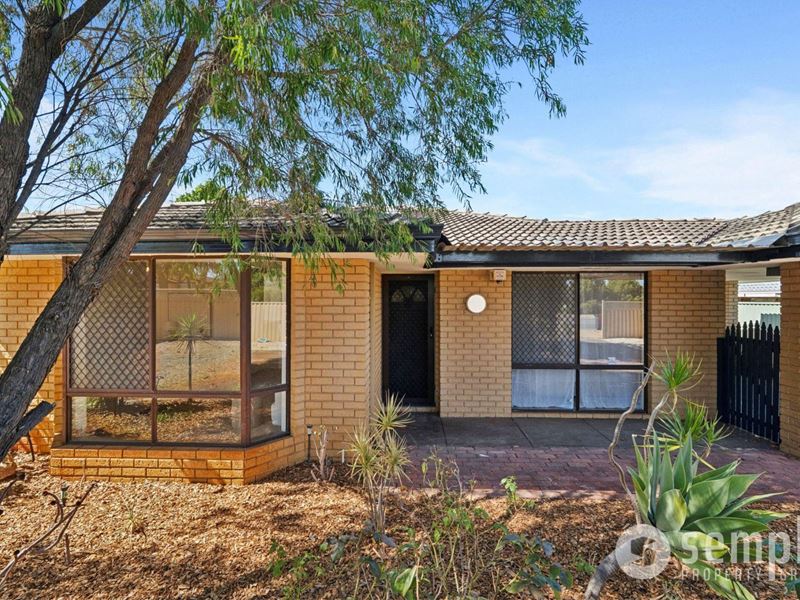 94 Elderberry Drive, South Lake WA 6164