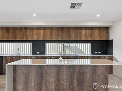 2 Albion Road, Byford WA 6122