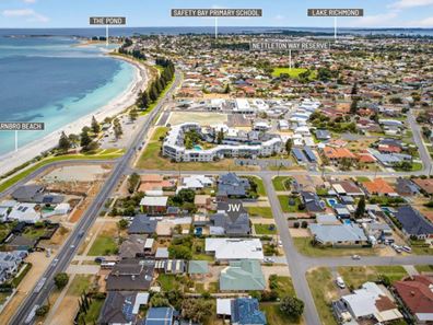 5 Edgewater Road, Safety Bay WA 6169