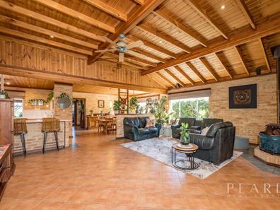 132 Oceanside Promenade, Mullaloo WA 6027