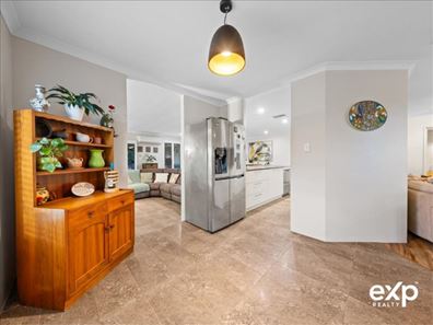 3 CASTILLOA Court, Halls Head WA 6210