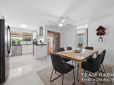 11 Beeston Crescent, Marangaroo WA 6064