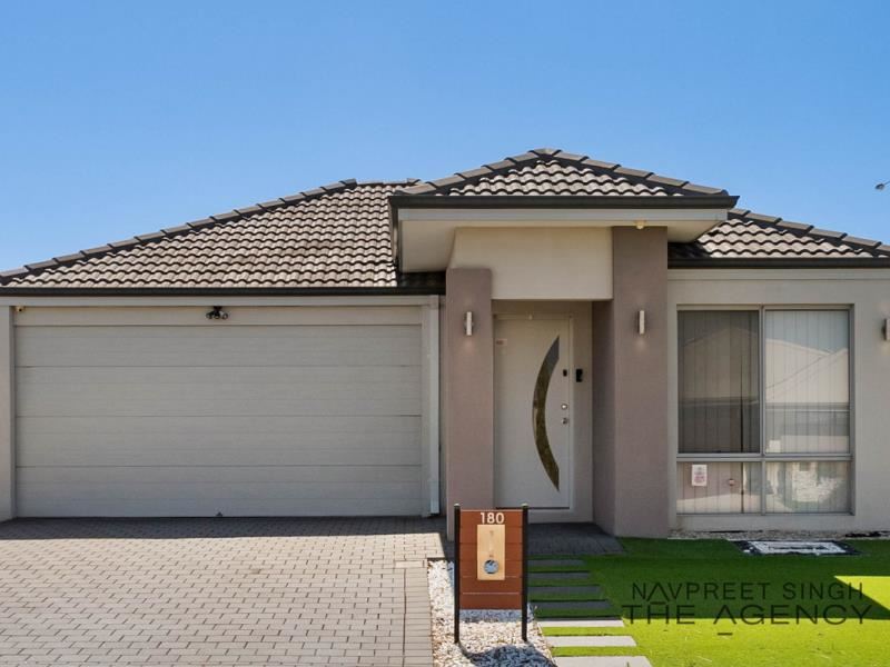 180 Sapphire Chase, Wellard