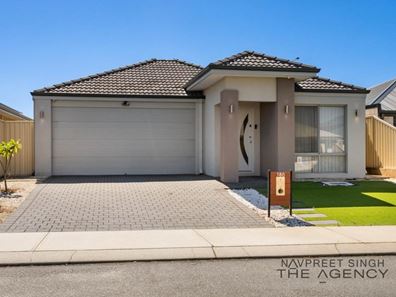 180 Sapphire Chase, Wellard WA 6170