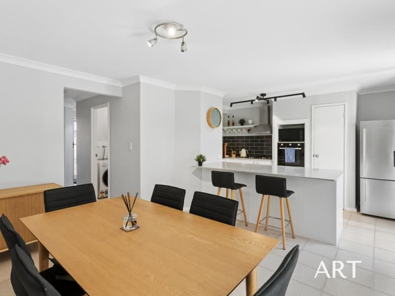 8/78 Clydesdale Street, Como WA 6152