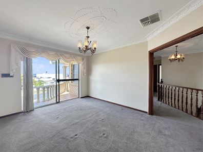 19 Riley Road, Kardinya WA 6163