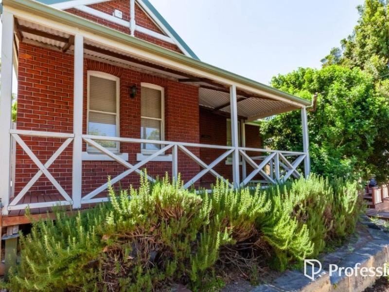 9 Hamilton Street, Bayswater WA 6053