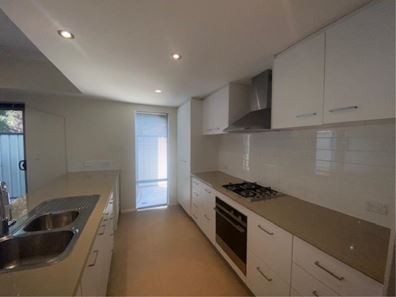 6 Kitson Turn, Clarkson WA 6030