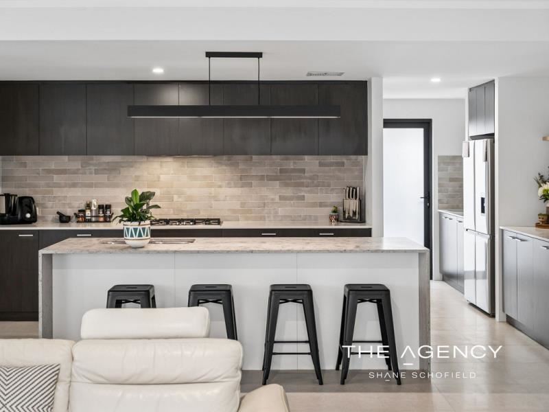 31 Northgate Promenade, Bushmead
