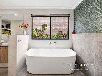 31 Northgate Promenade, Bushmead WA 6055
